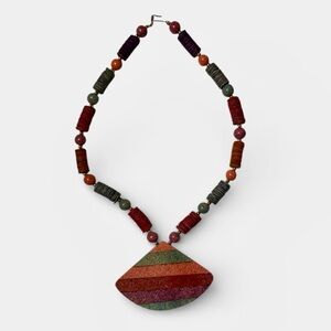 VINTAGE statement Beaded Necklace